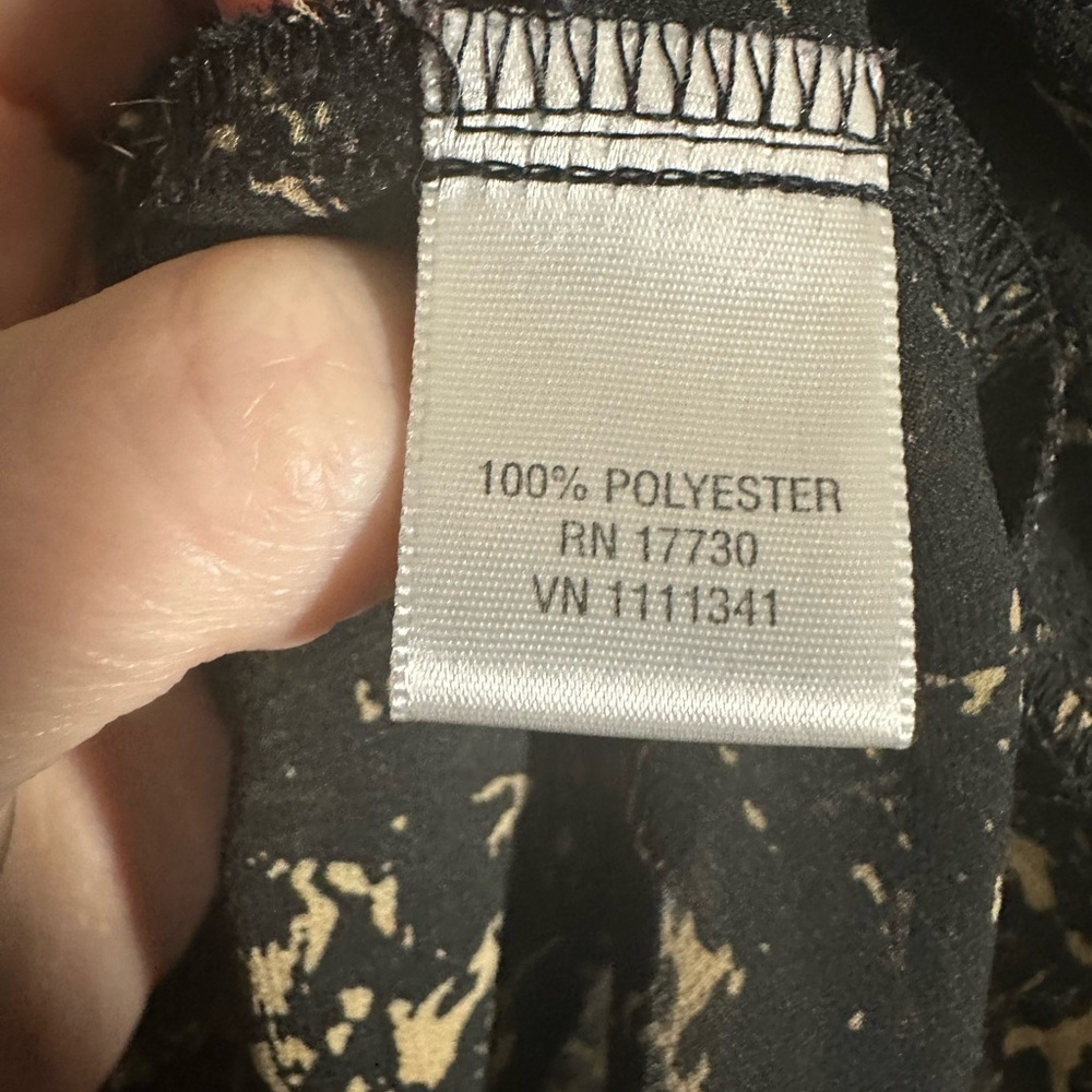 Black and Cream Converse Women's Top - Picture 5 of 10